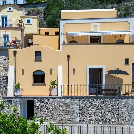 Golden Vaults 1st Floor Sea View Balcony Apartment Praiano