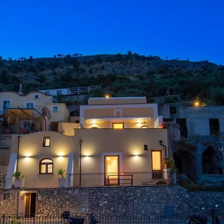 Golden Vaults 1st Floor Sea View Balcony Apartment Praiano