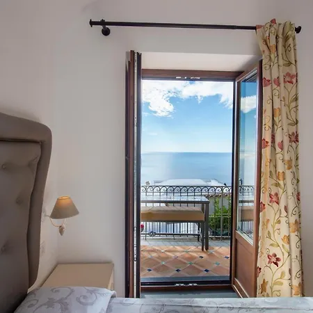 Apartment Golden Vaults 1st Floor Sea View Balcony Praiano