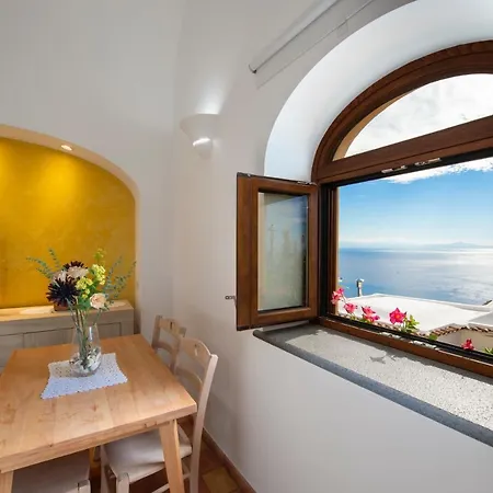 Golden Vaults 1st Floor Sea View Balcony Apartment *